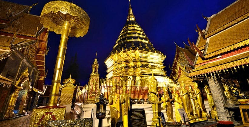 Храмовый комплекс Wat Phra That Doi Suthep в Чиангмае