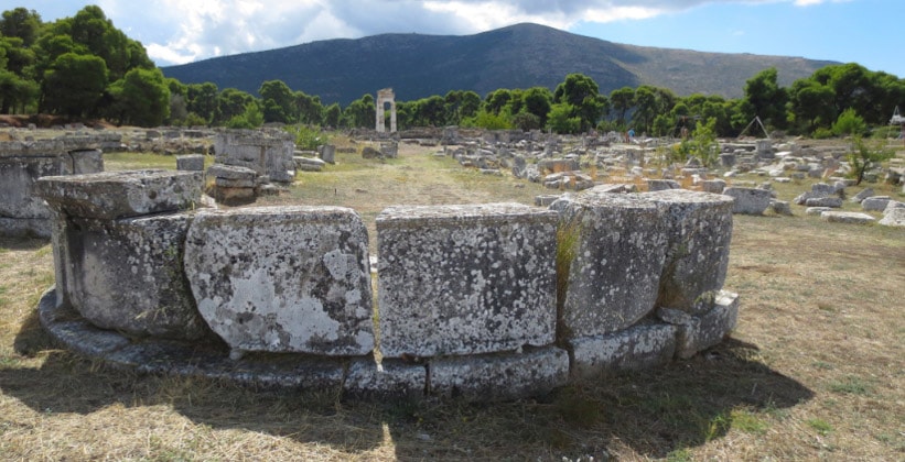 Святилище Асклепия в Эпидавре (Греция)