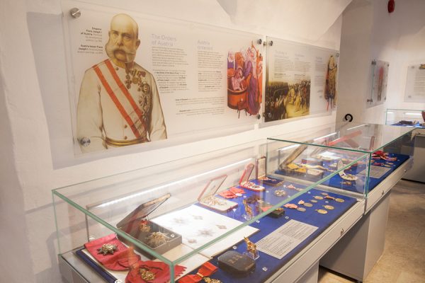 Экспозиции Таллинского музея рыцарских орденов