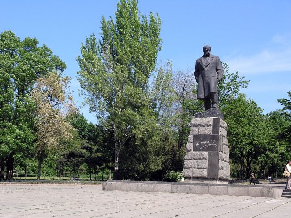Памятник Тарасу Шевченко в парке Шевченко